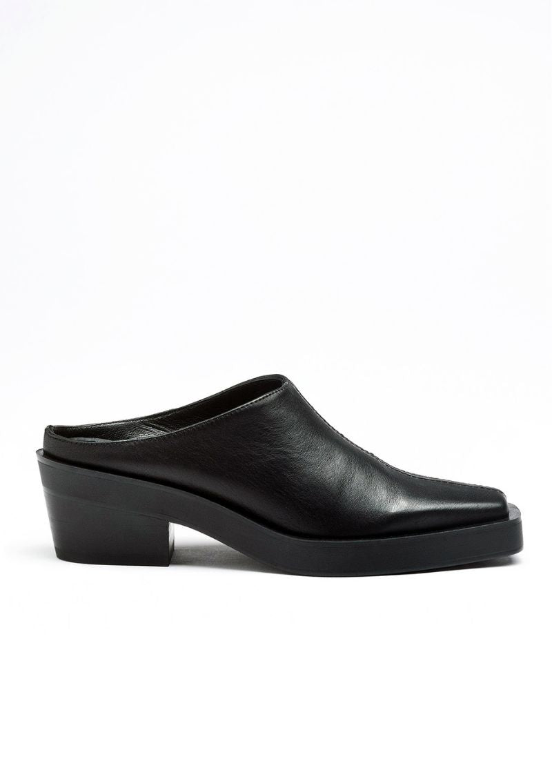 Winona Western Mule
